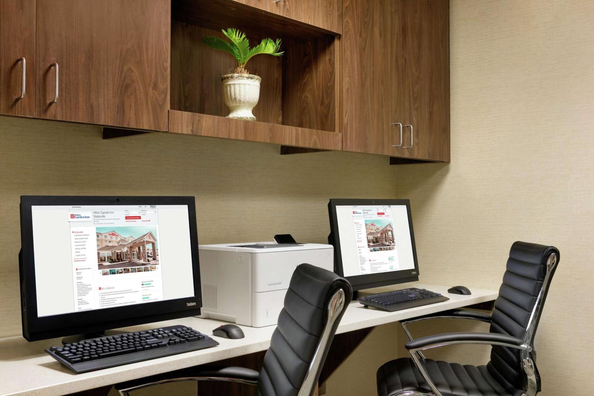 Hilton Garden Inn Statesville Luaran gambar