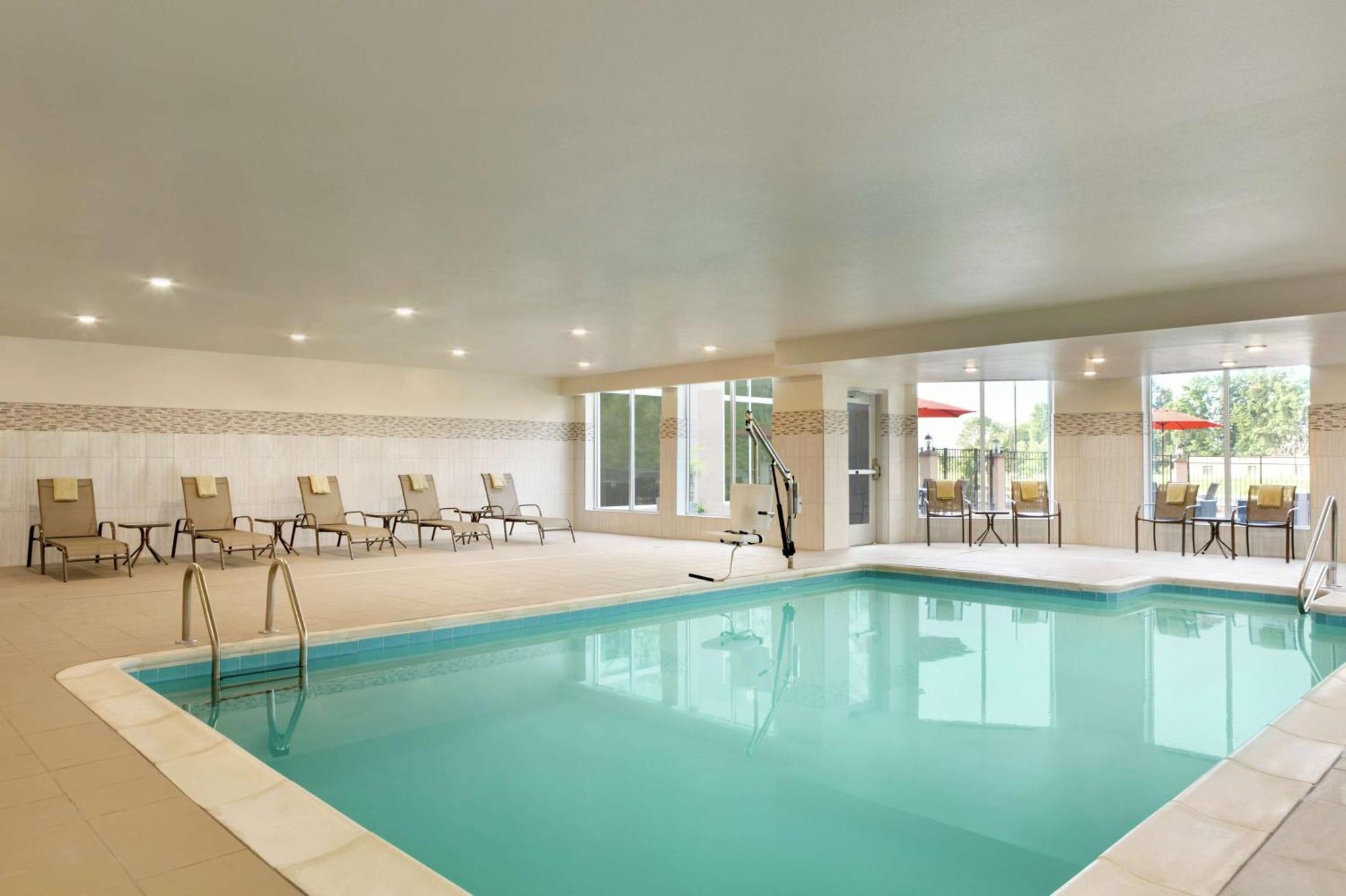 Hilton Garden Inn Statesville Luaran gambar